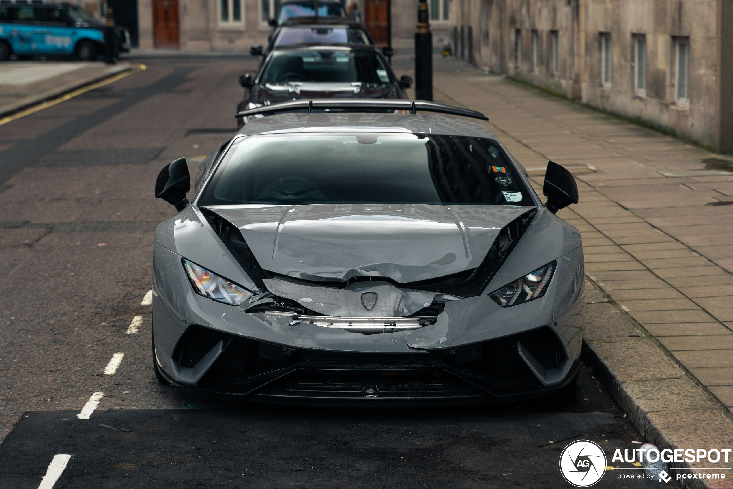 Lamborghini Huracán LP640-4 Performante