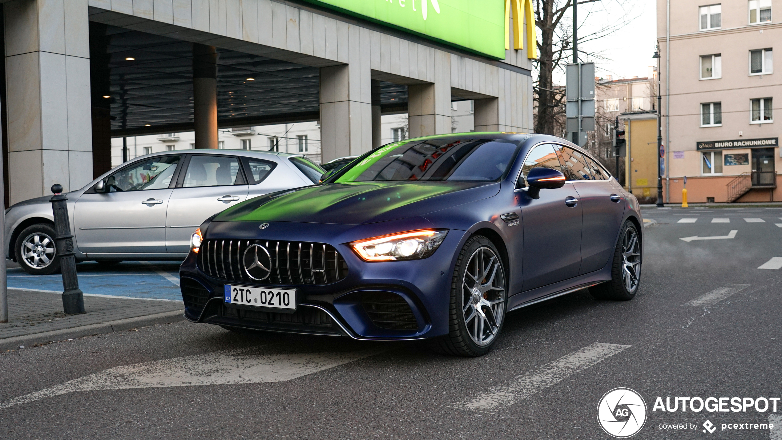 Mercedes-AMG GT 63 S X290