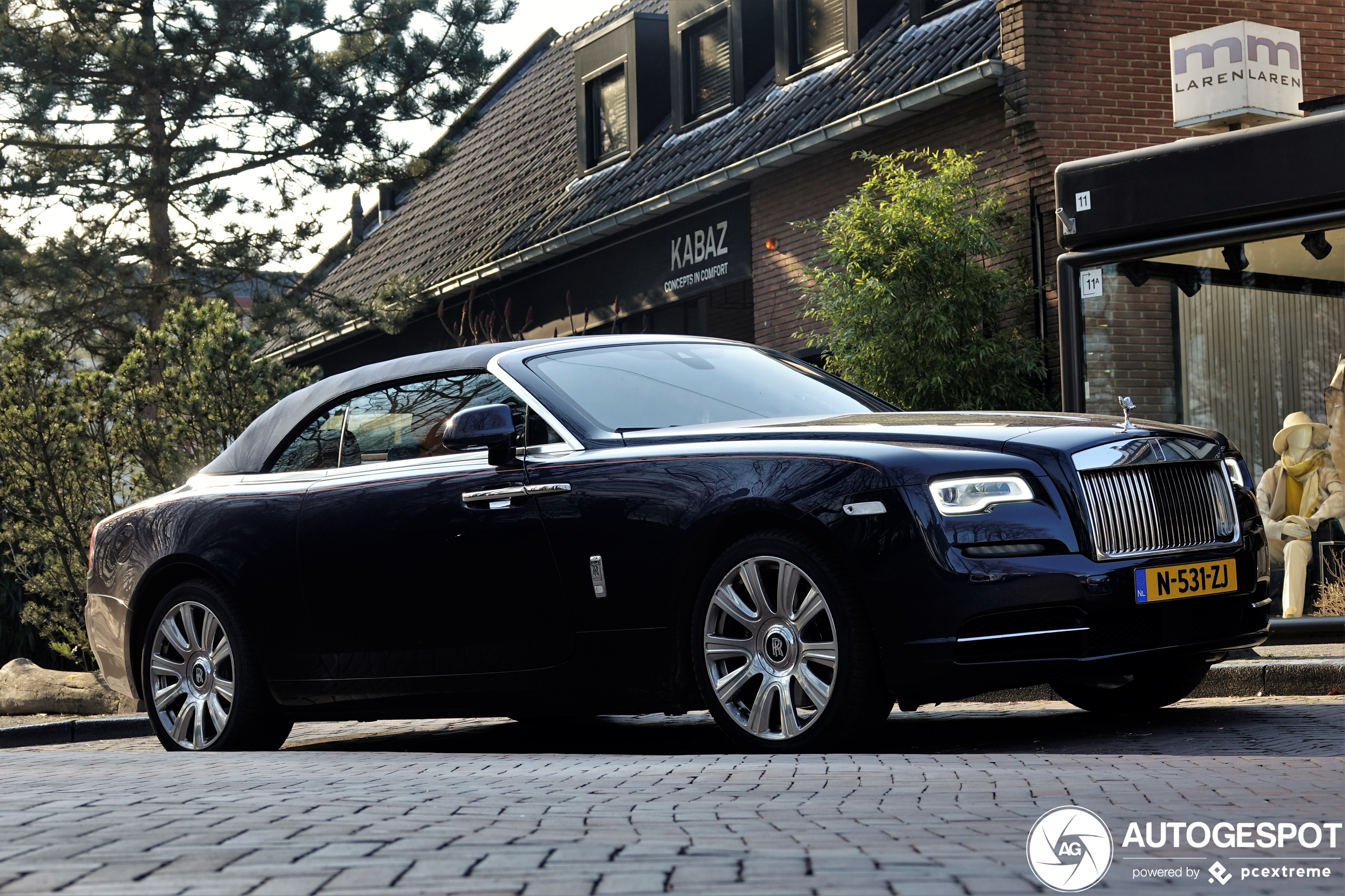 Rolls-Royce Dawn