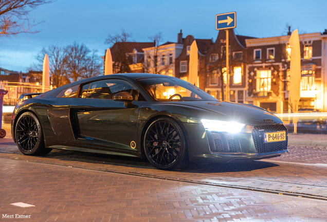 Audi R8 V10 Plus 2015