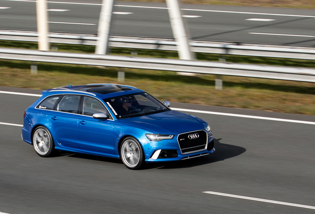 Audi RS6 Avant C7 2015