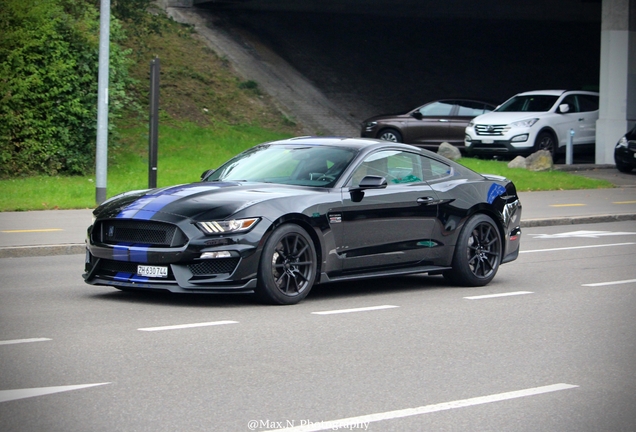 Ford Mustang Shelby GT350 2015