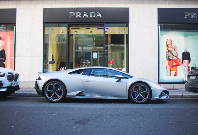 Lamborghini Huracán LP640-4 EVO