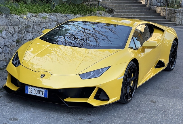 Lamborghini Huracán LP640-4 EVO