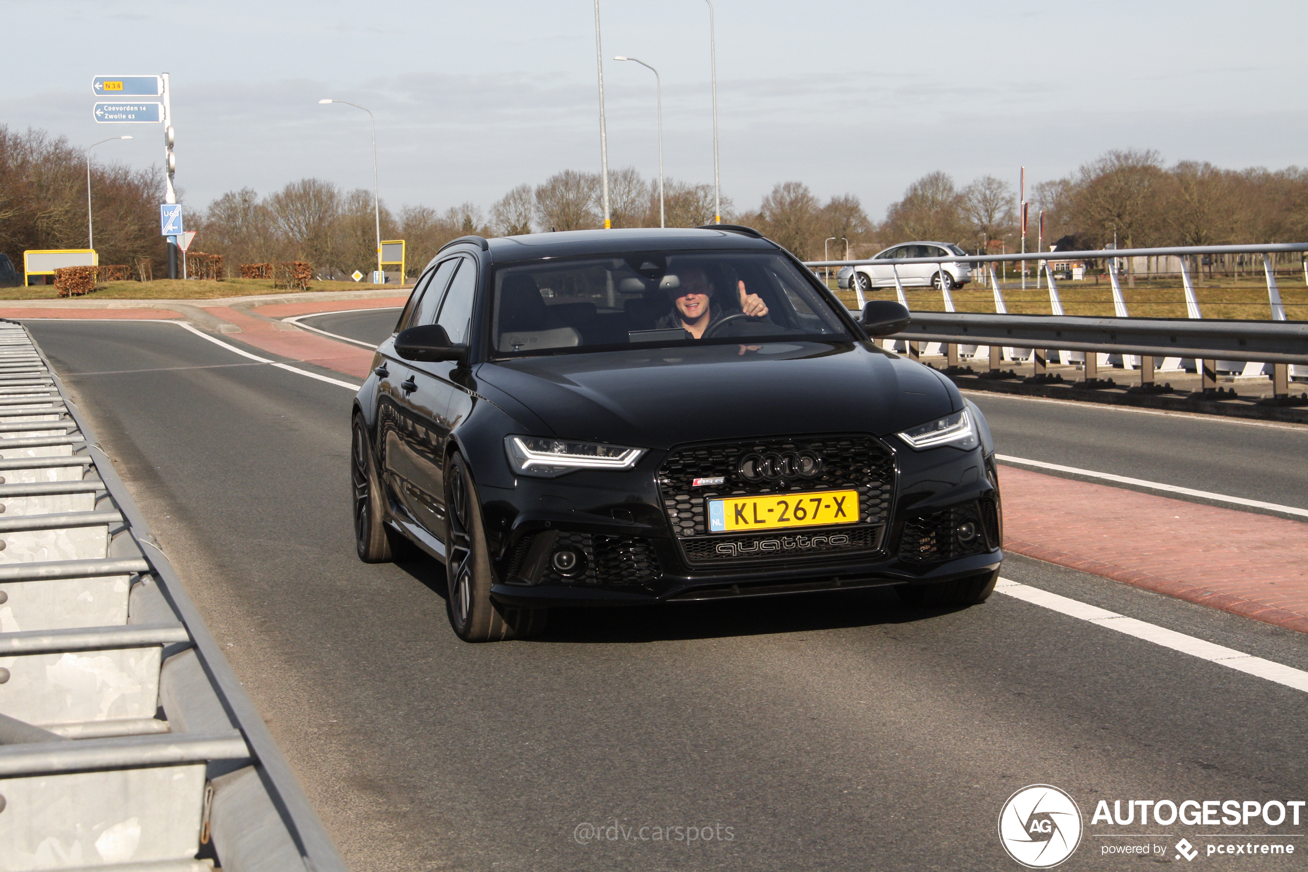 Audi RS6 Avant C7 2015