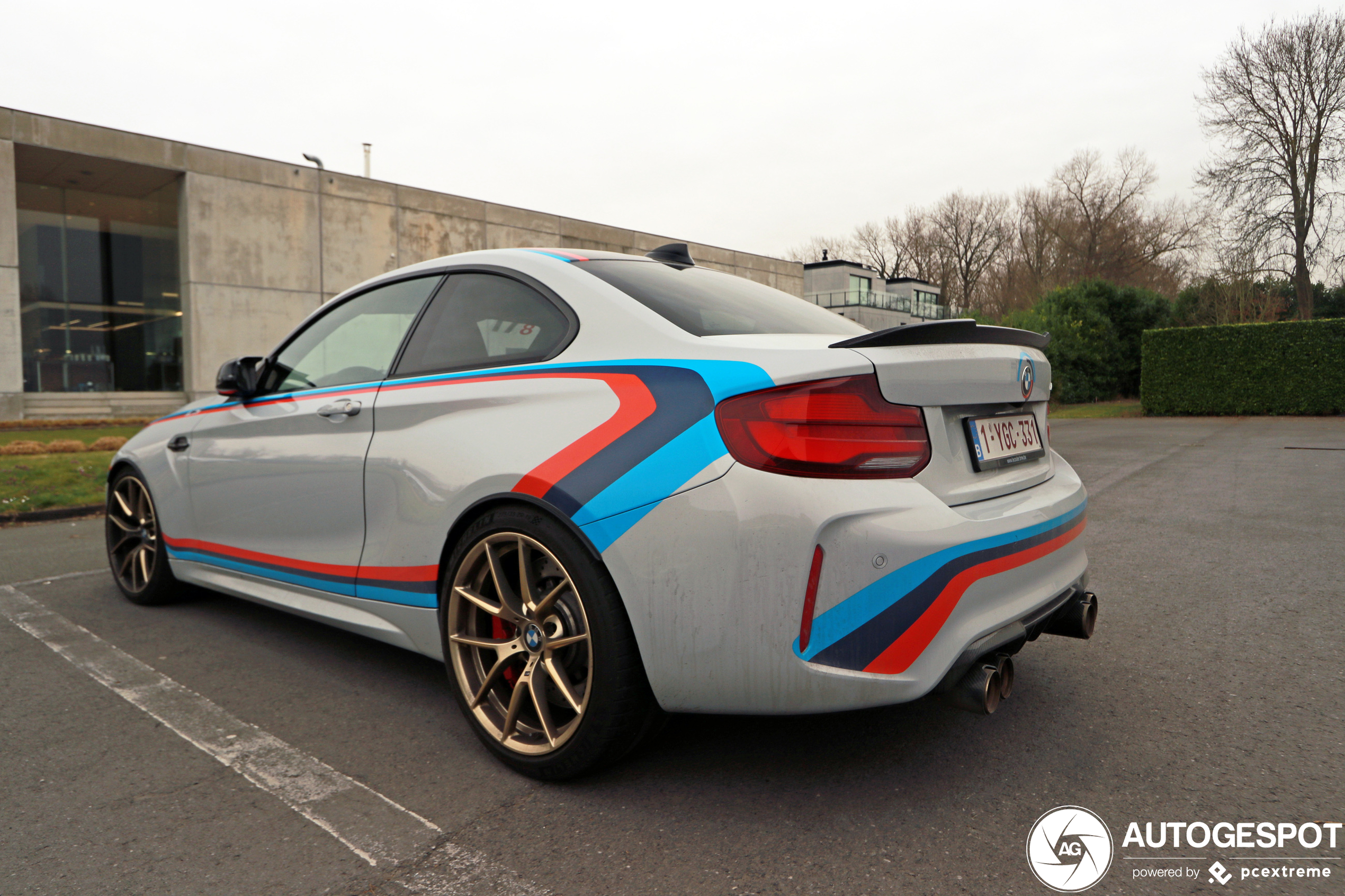 BMW M2 CS draagt M-kleuren met trots