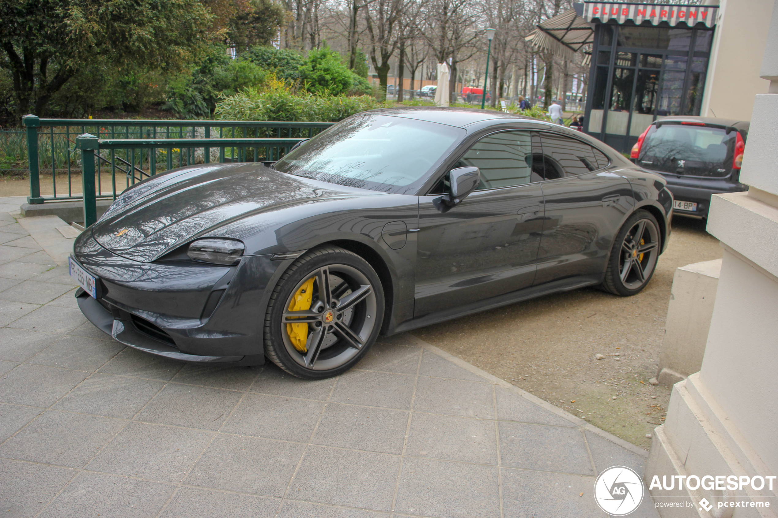 Porsche Taycan Turbo S