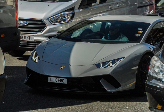 Lamborghini Huracán LP640-4 Performante