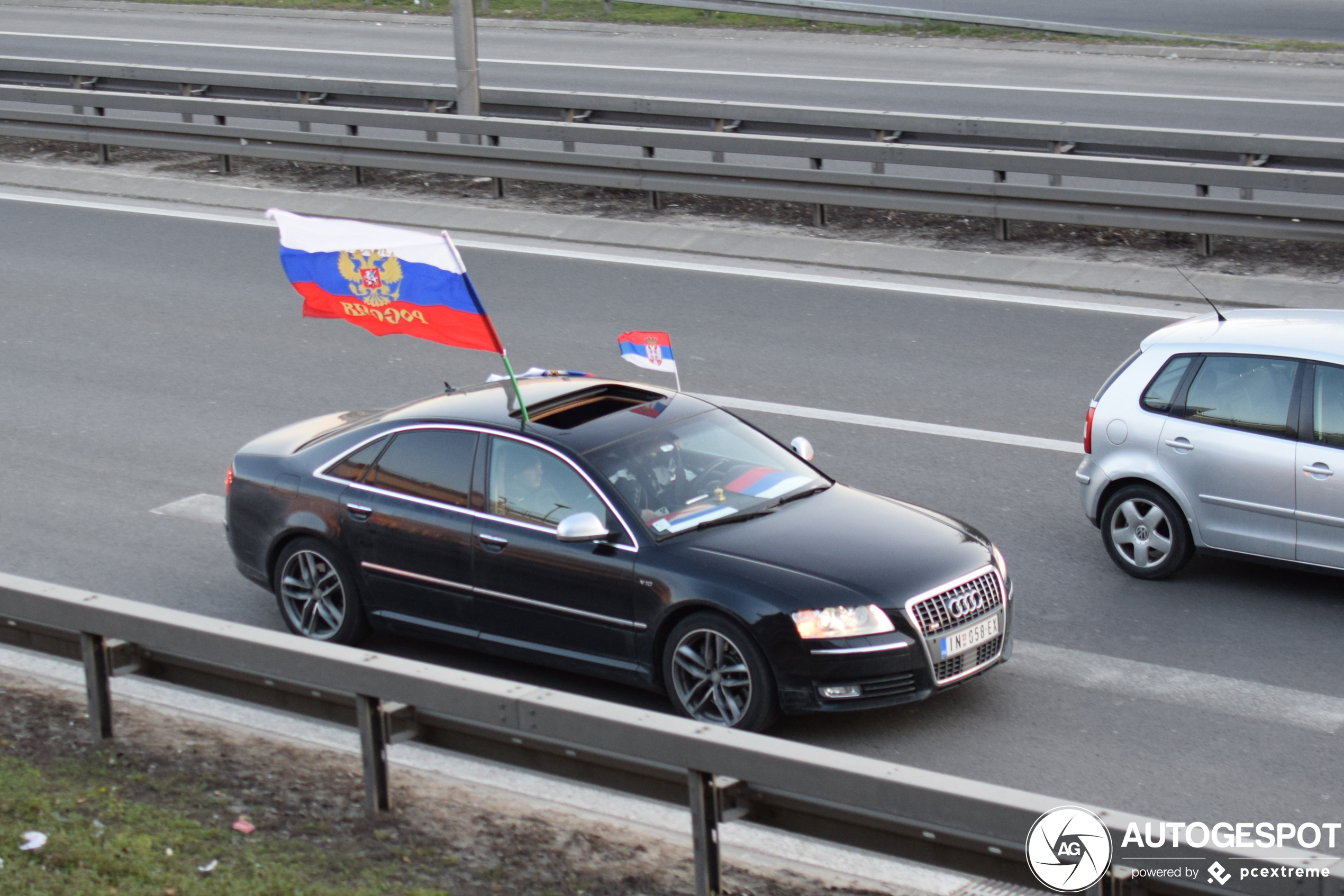 Audi S8 D3