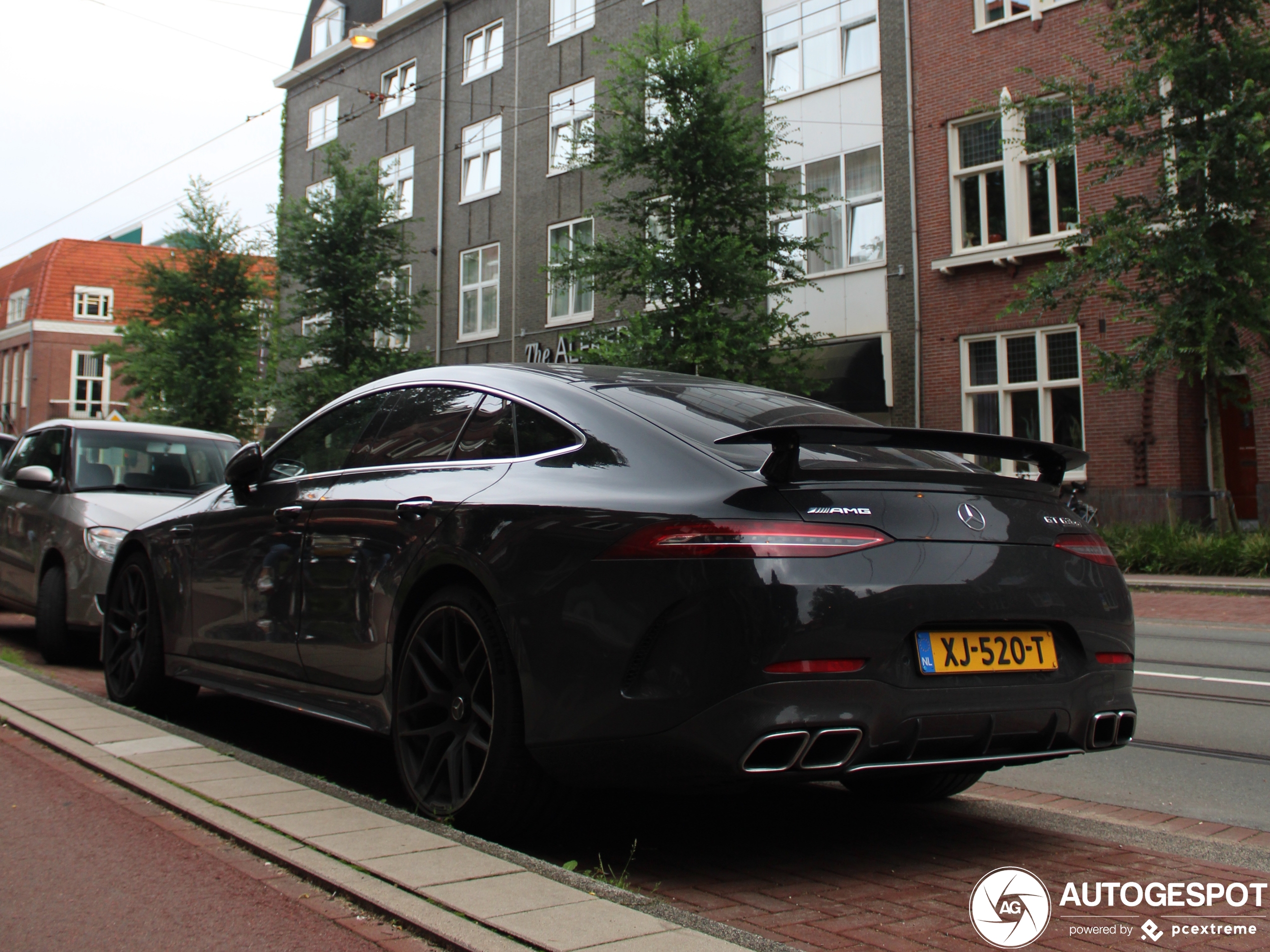 Mercedes-AMG GT 63 S X290