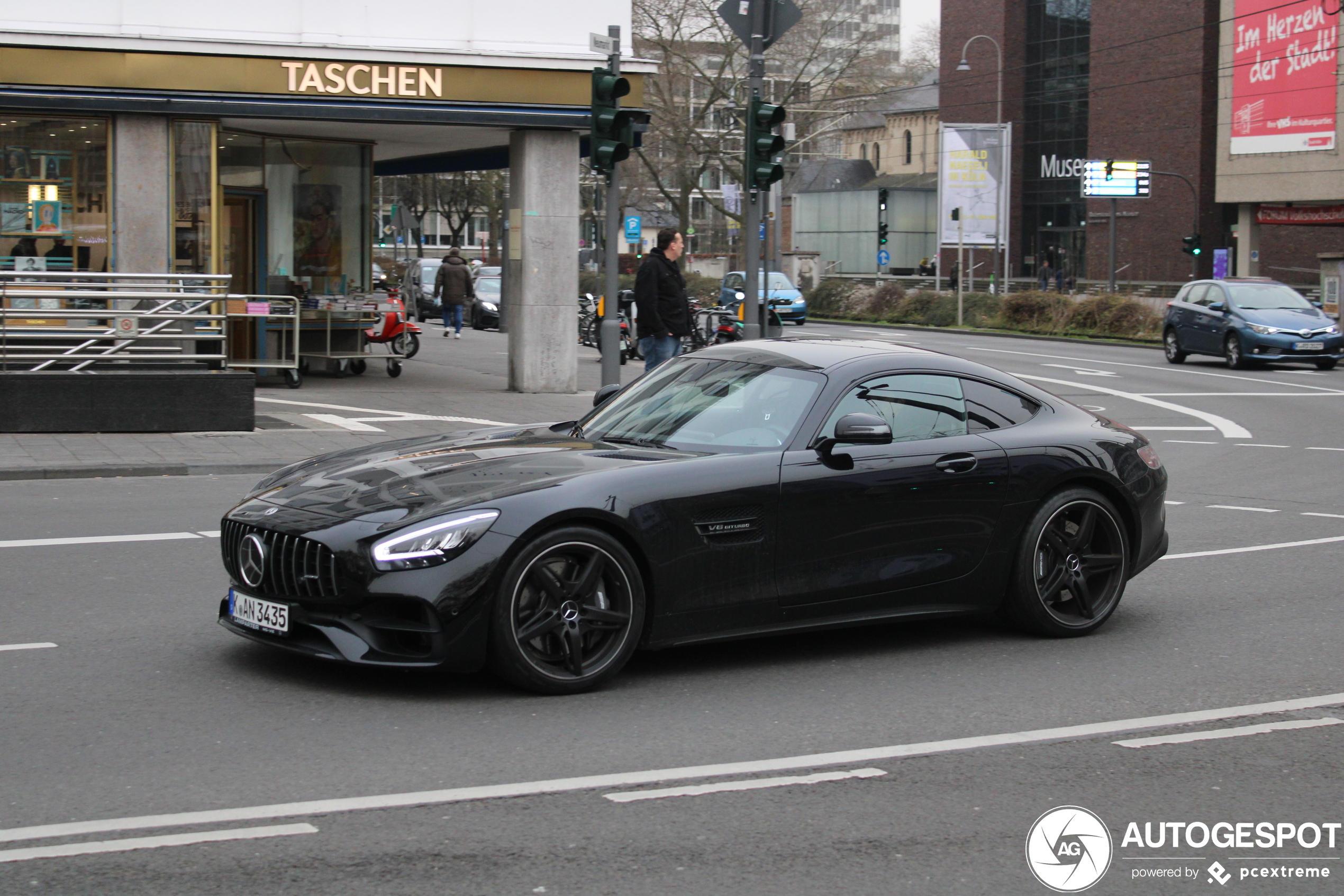 Mercedes-AMG GT C190 2019