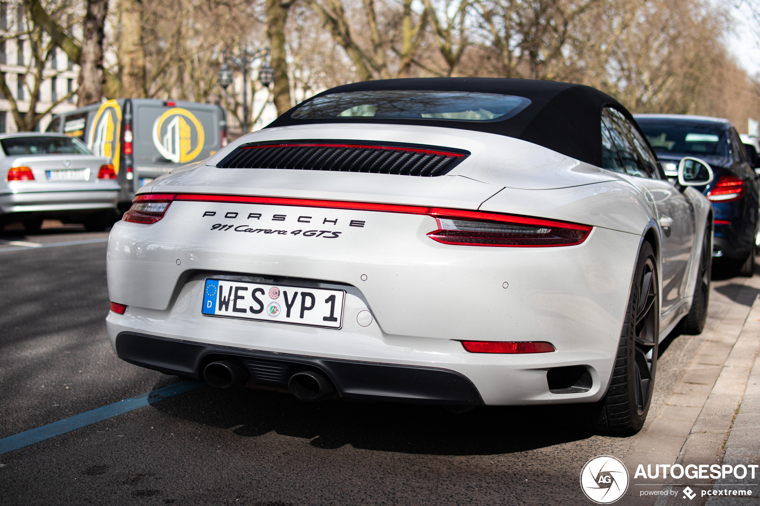 Porsche 991 Carrera 4 GTS Cabriolet MkII