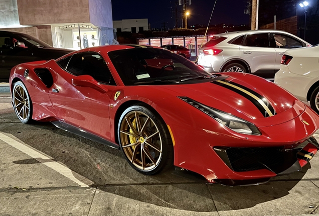 Ferrari 488 Pista