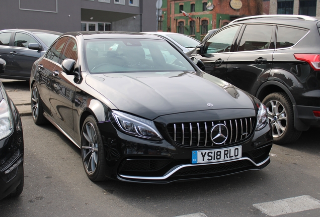 Mercedes-AMG C 63 W205