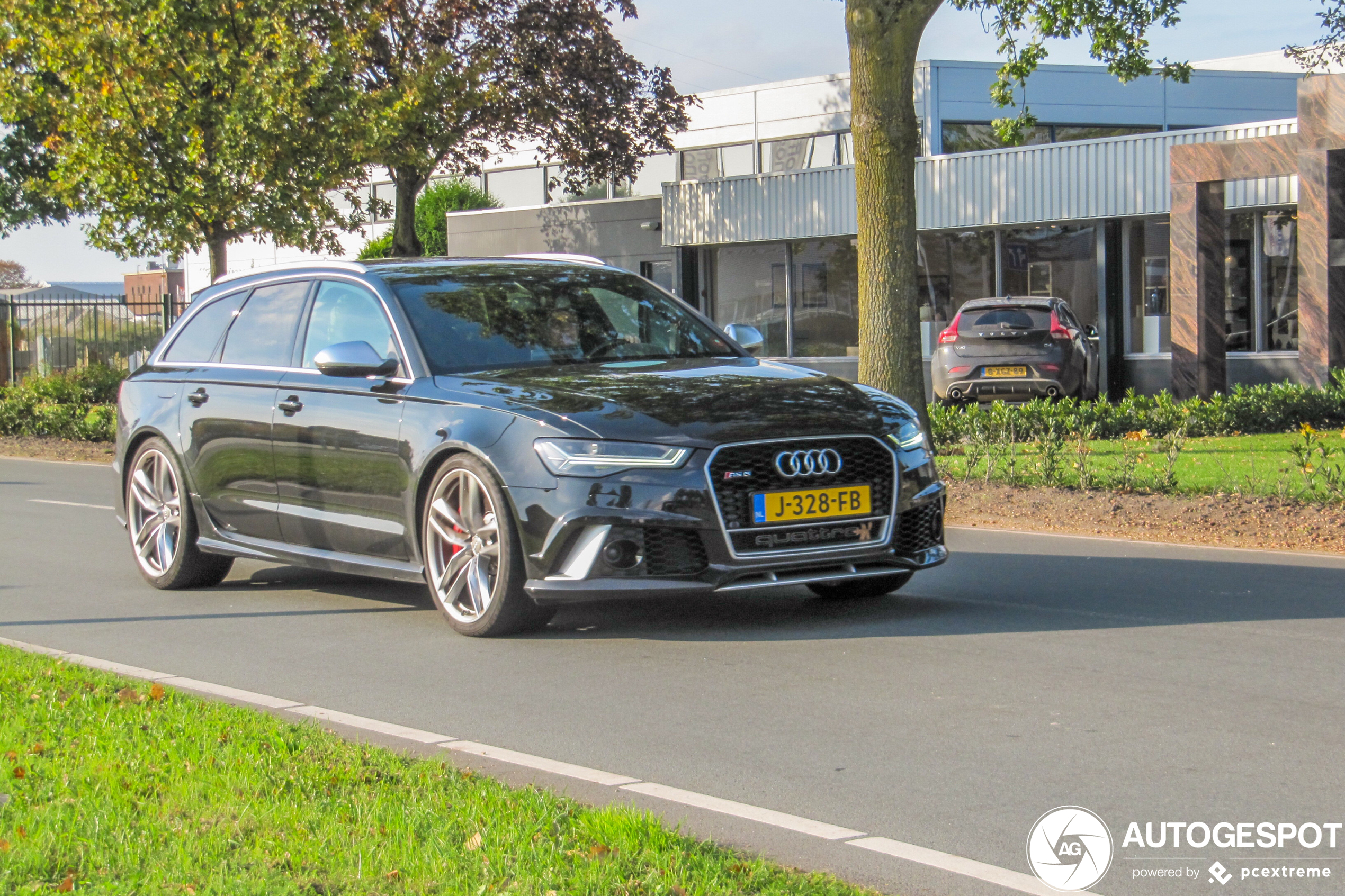 Audi RS6 Avant C7 2015