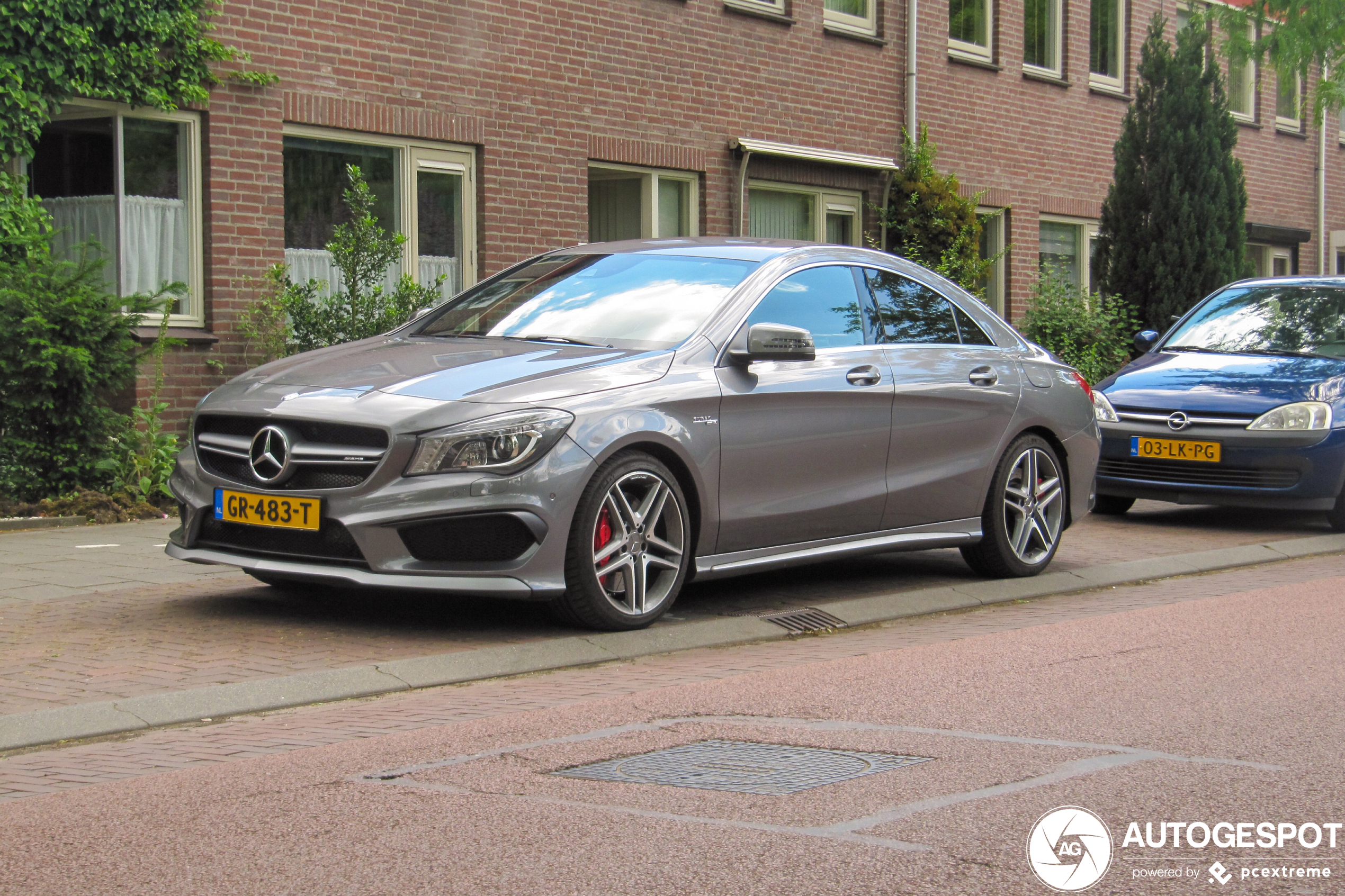 Mercedes-Benz CLA 45 AMG C117