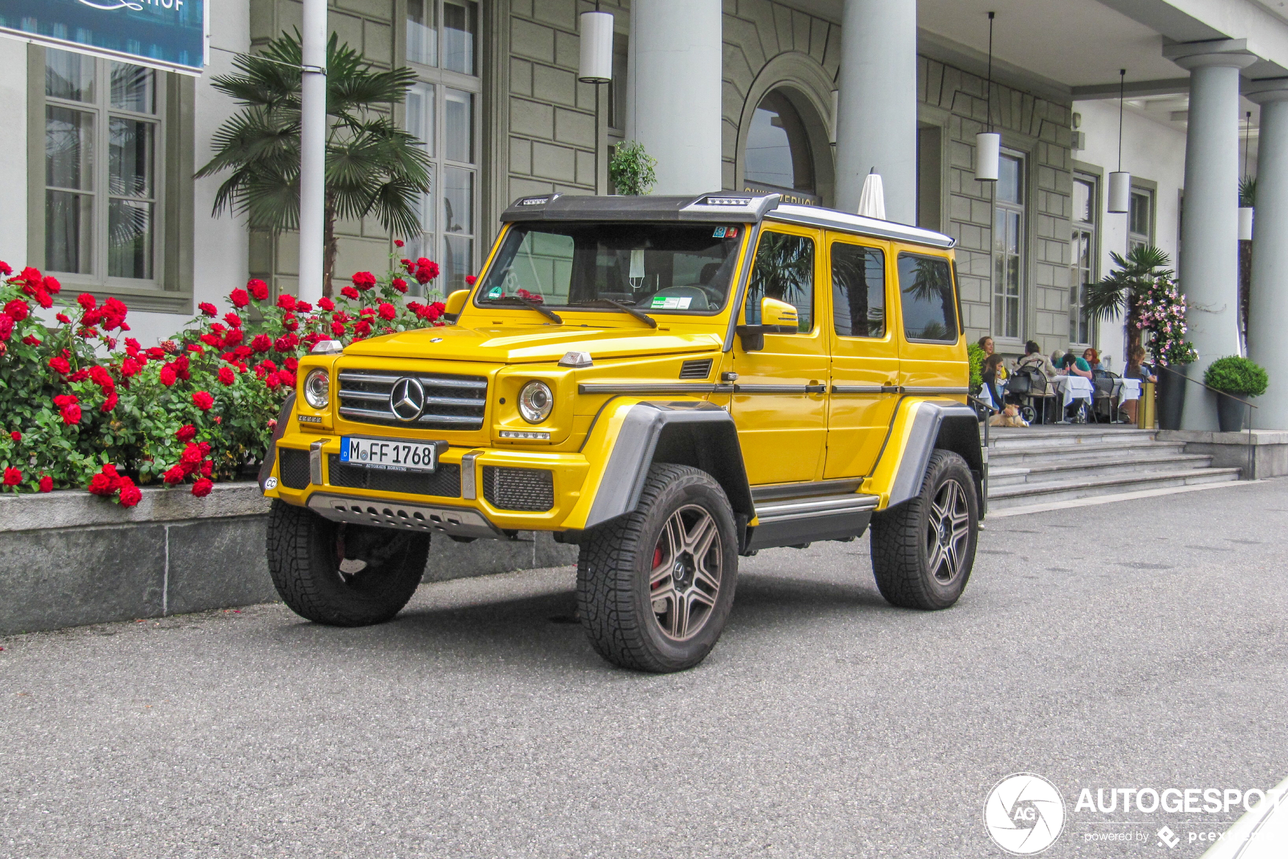 Mercedes-Benz G 500 4X4²