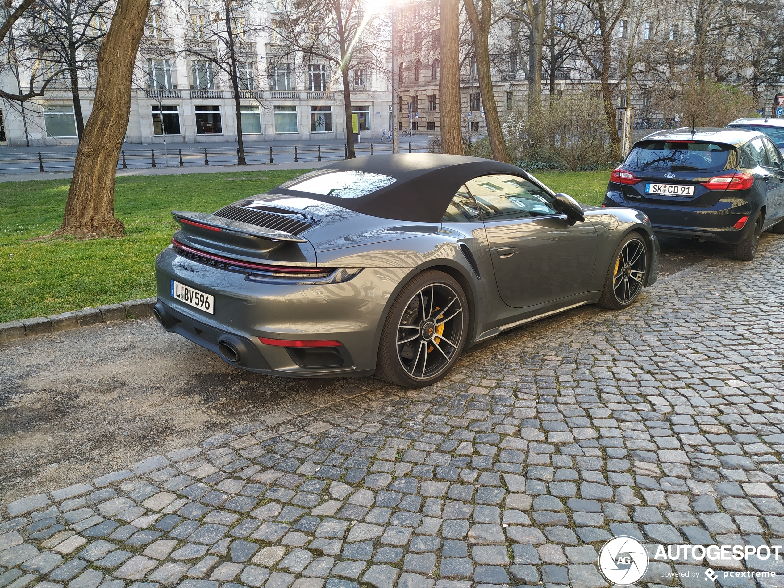 Porsche 992 Turbo S Cabriolet