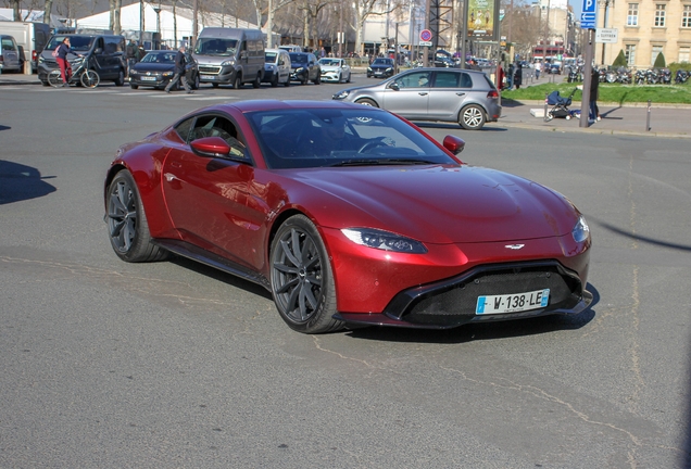 Aston Martin V8 Vantage 2018