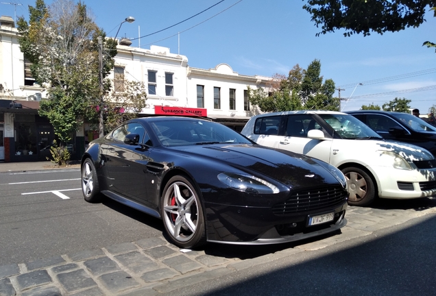 Aston Martin V8 Vantage GT