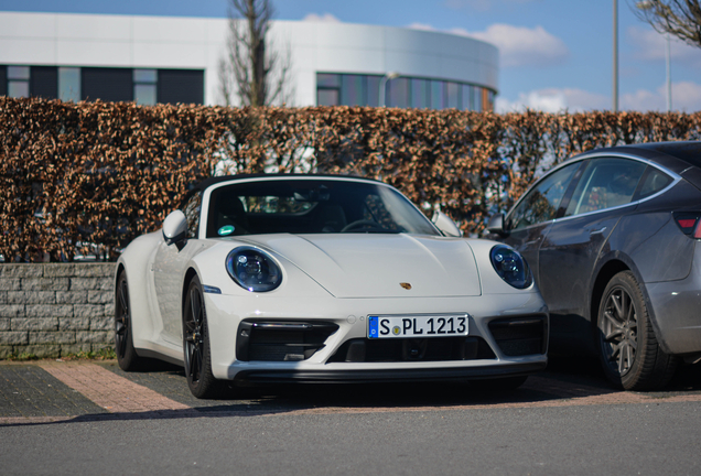 Porsche 992 Carrera GTS Cabriolet