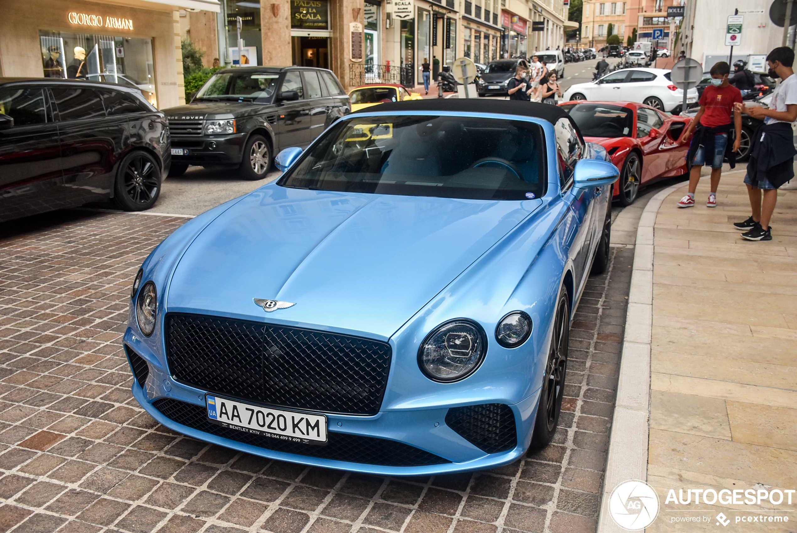 Bentley Continental GTC 2019