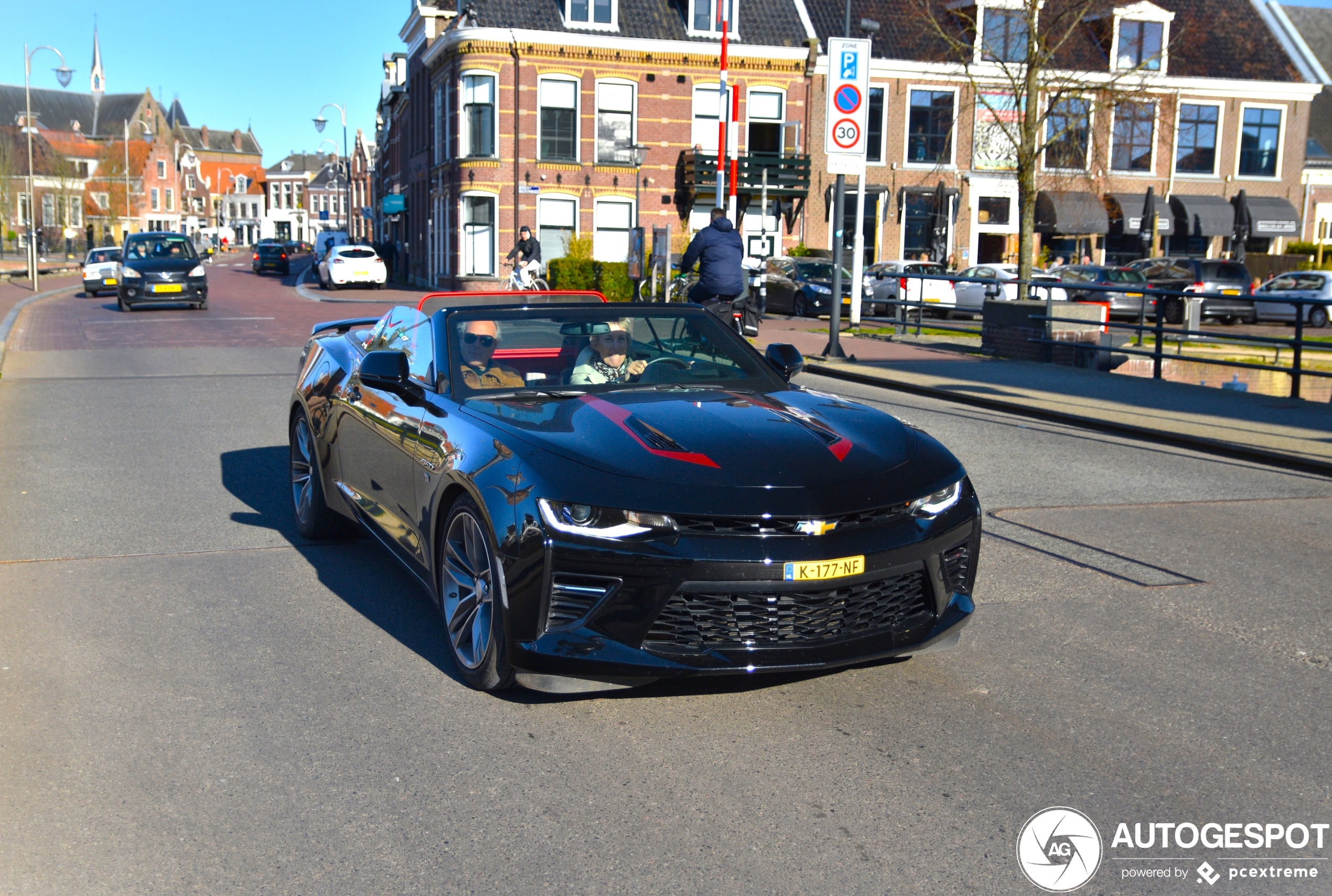 Chevrolet Camaro SS Convertible 2016 50th Anniversary