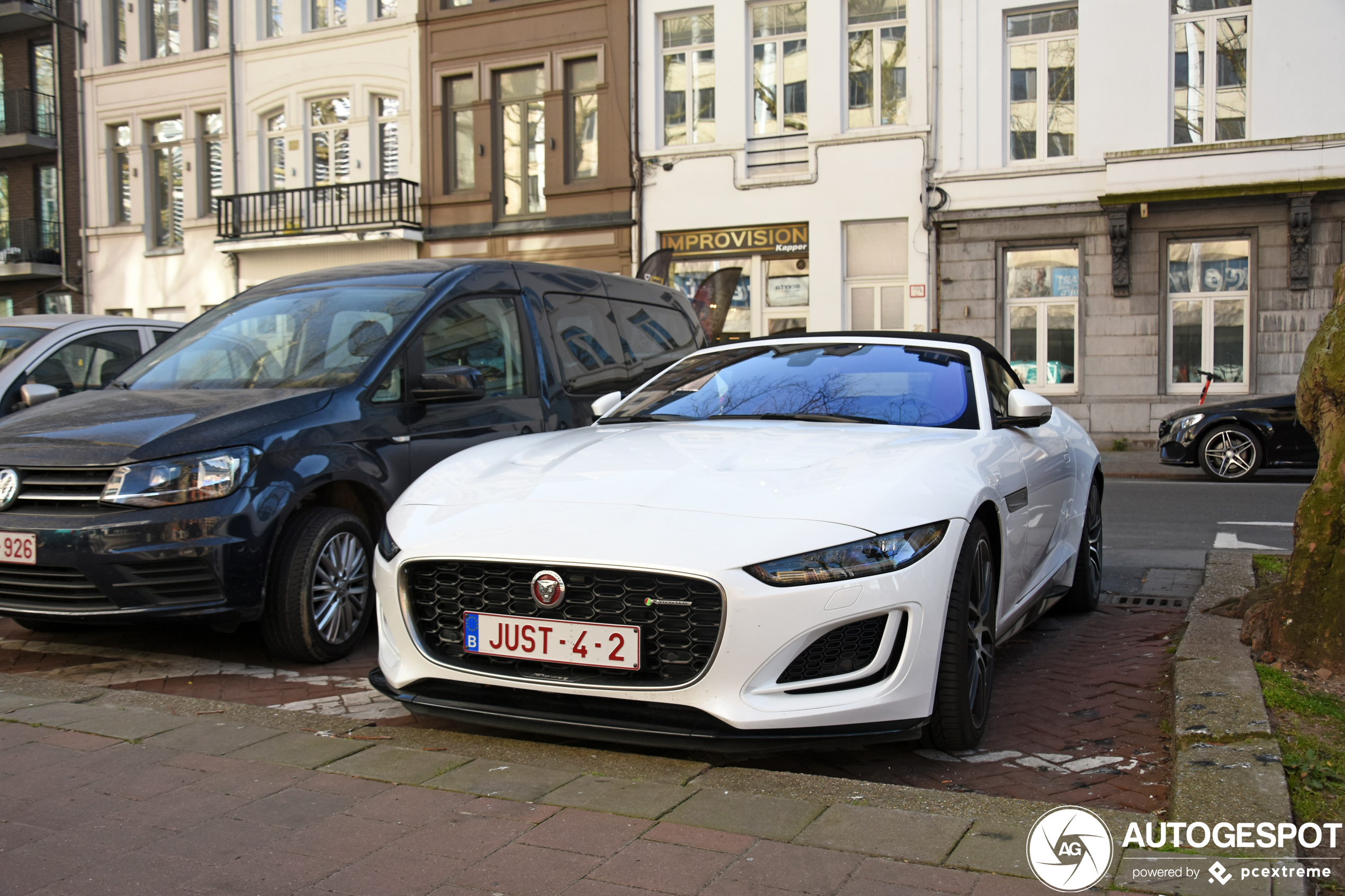 Jaguar F-TYPE P450 AWD Convertible 2020