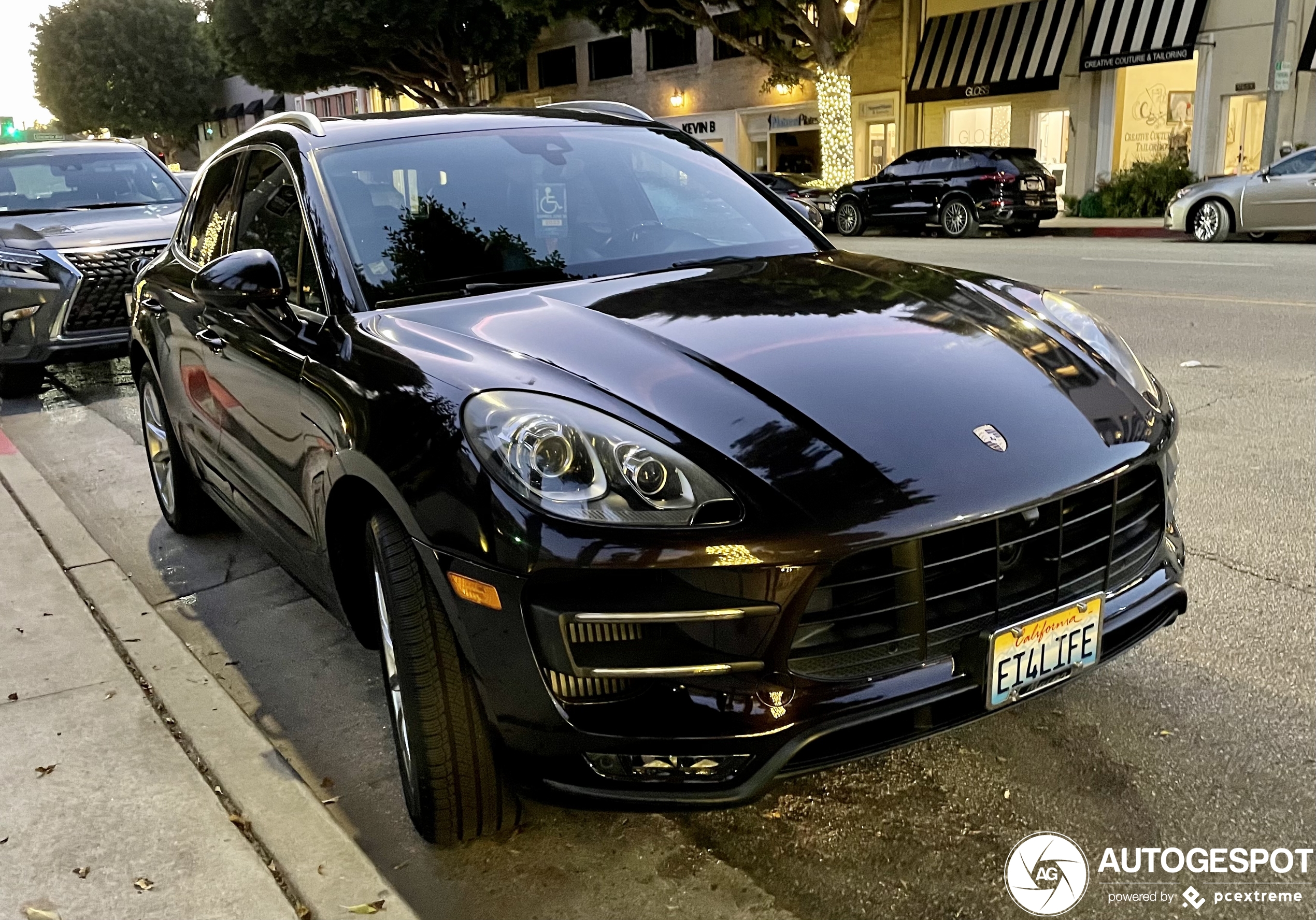 Porsche 95B Macan Turbo