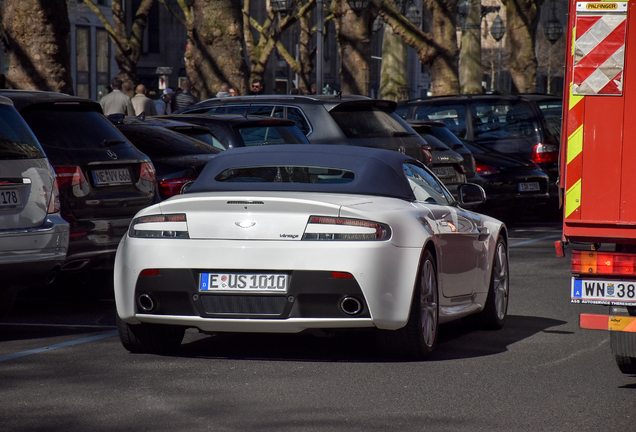 Aston Martin V8 Vantage Roadster 2012