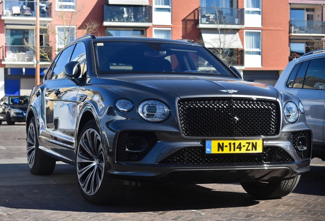 Bentley Bentayga Hybrid 2021