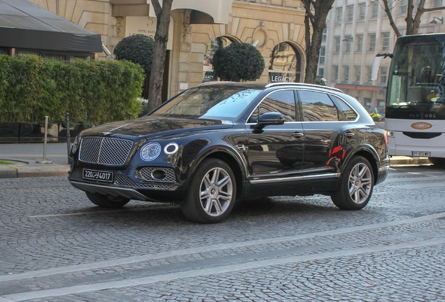 Bentley Bentayga Hybrid