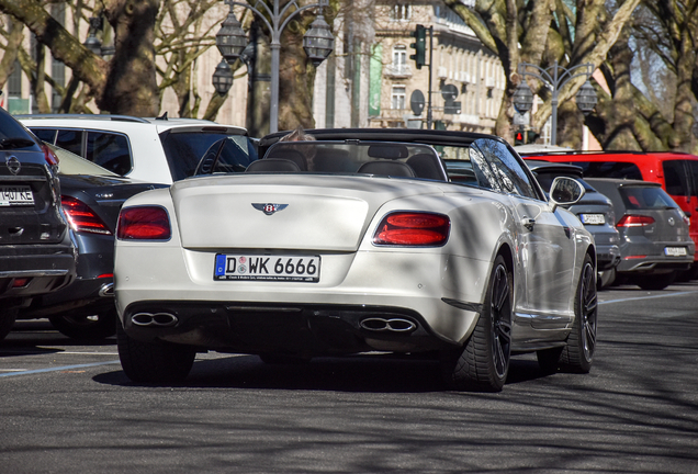 Bentley Continental GTC V8 S