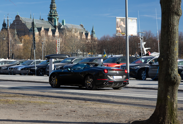 Ferrari California T