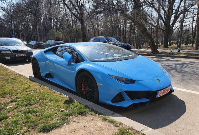 Lamborghini Huracán LP640-4 EVO