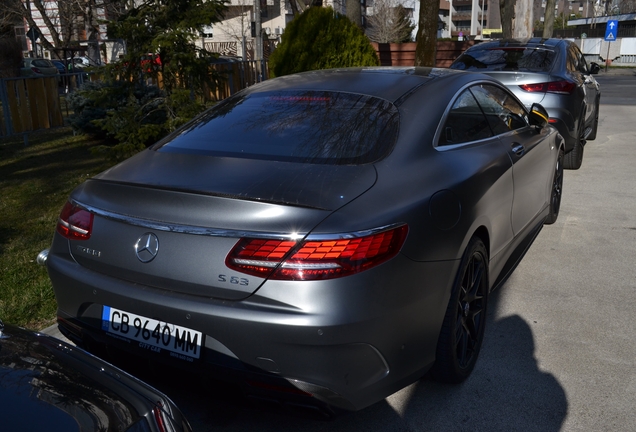 Mercedes-AMG S 63 Coupé C217 2018 Yellow Night Edition