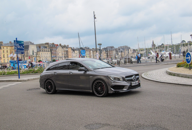 Mercedes-AMG CLA 45 Shooting Brake X117