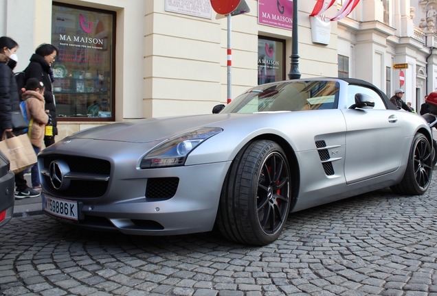 Mercedes-Benz SLS AMG Roadster