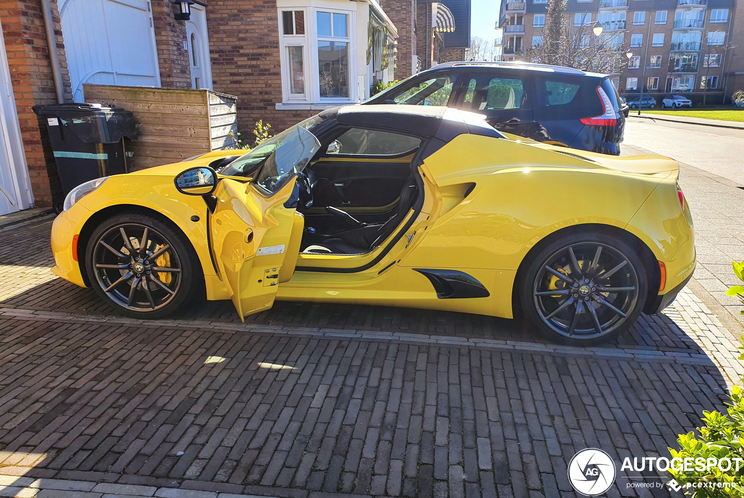 Alfa Romeo 4C Spider