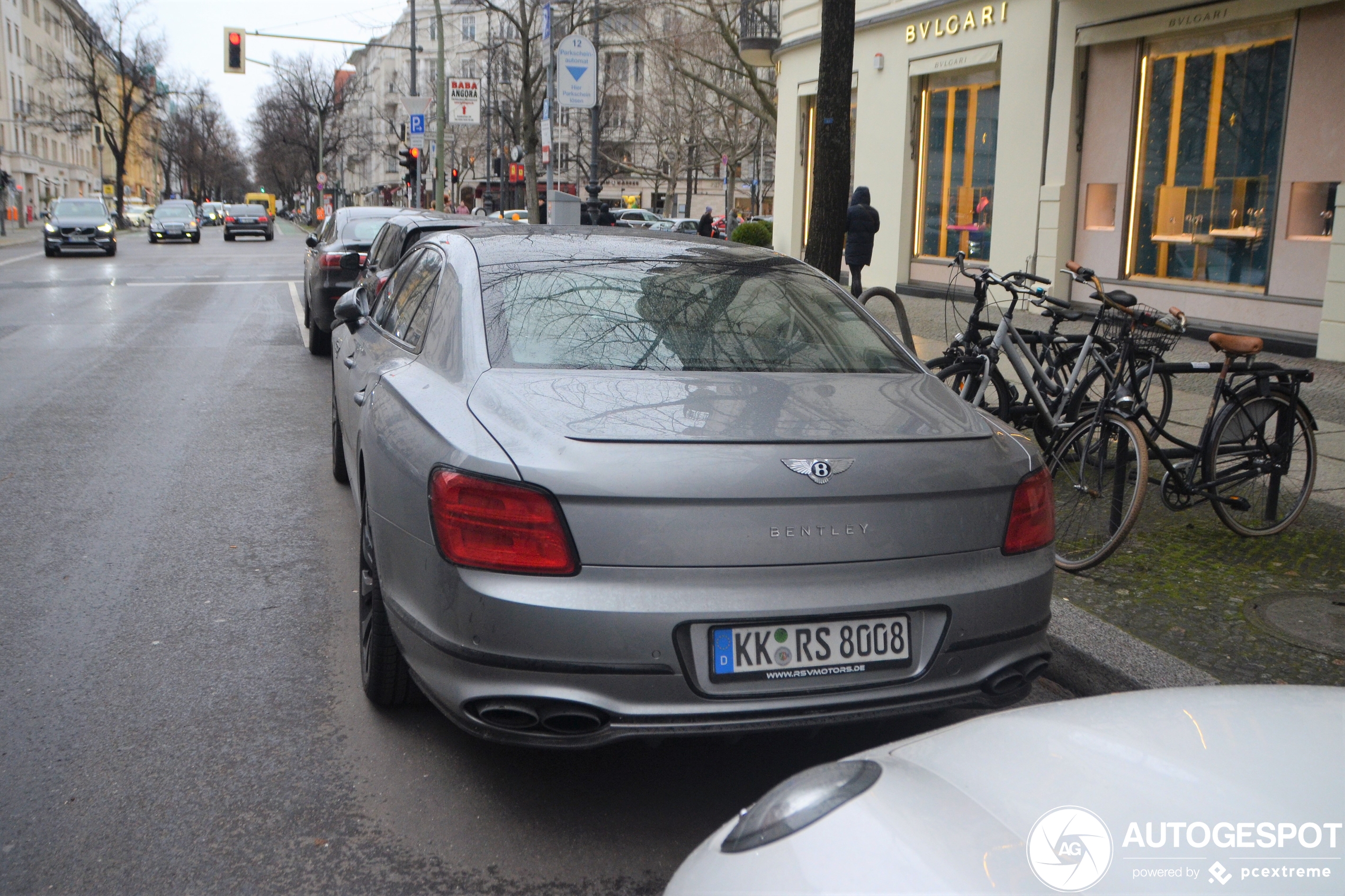 Bentley Flying Spur V8 2021