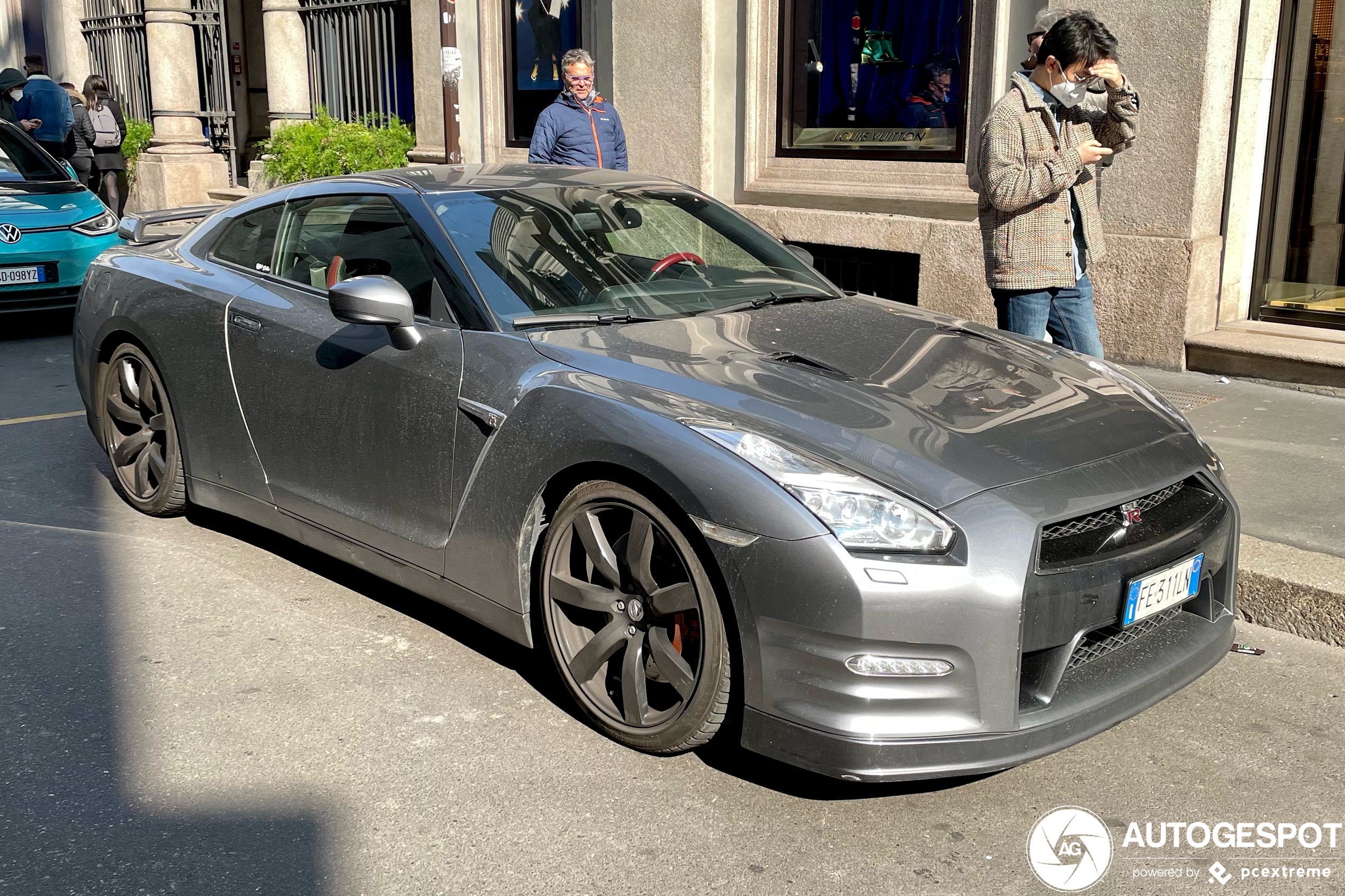 Nissan GT-R