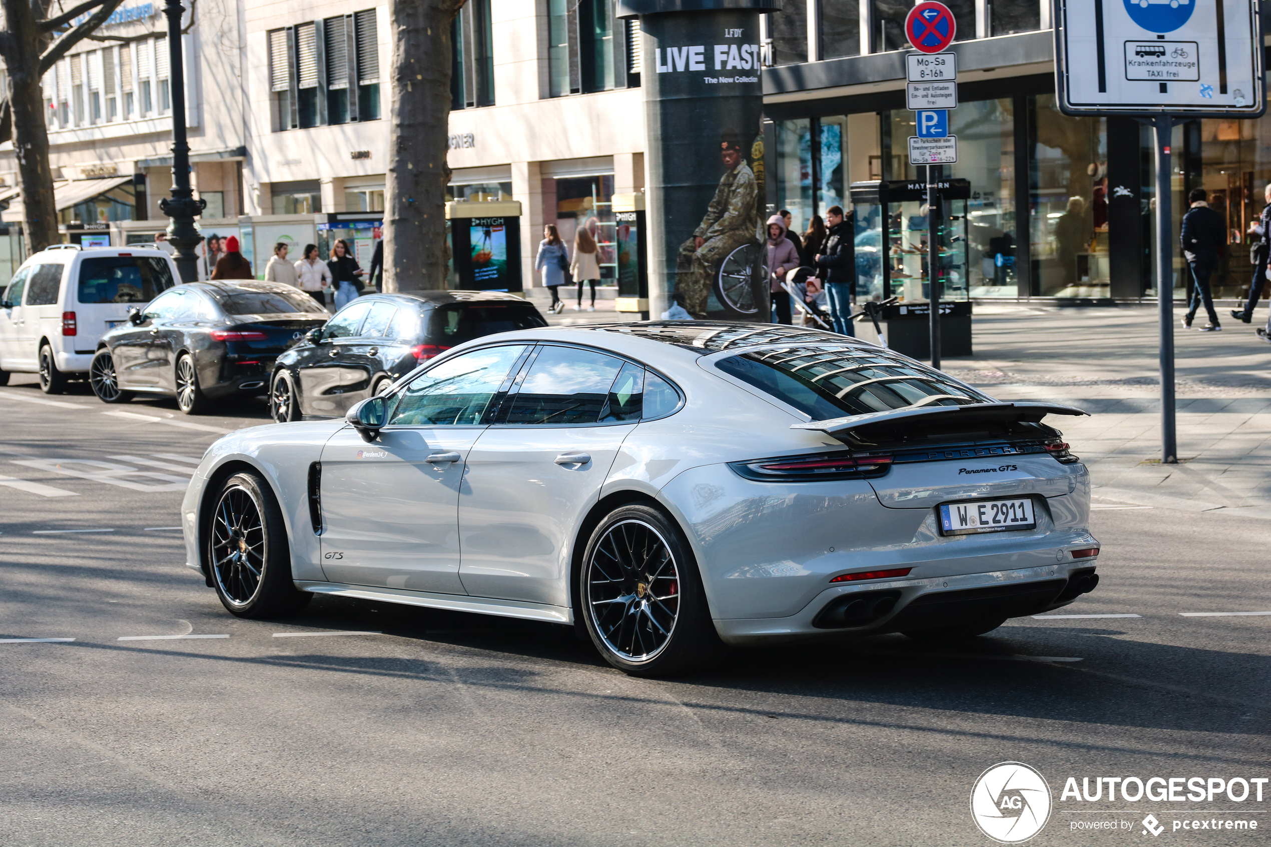 Porsche 971 Panamera GTS MkI