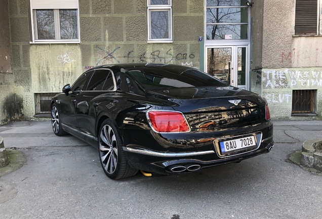 Bentley Flying Spur V8 2021