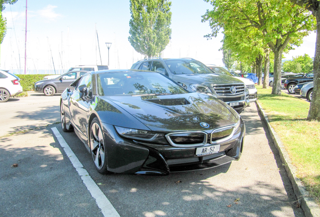 BMW i8