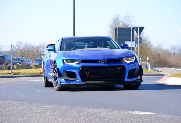 Chevrolet Camaro ZL1 1LE 2017