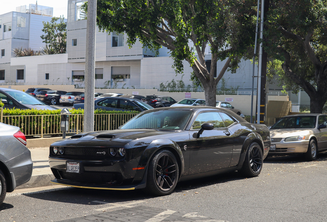 Dodge Challenger SRT Hellcat Widebody