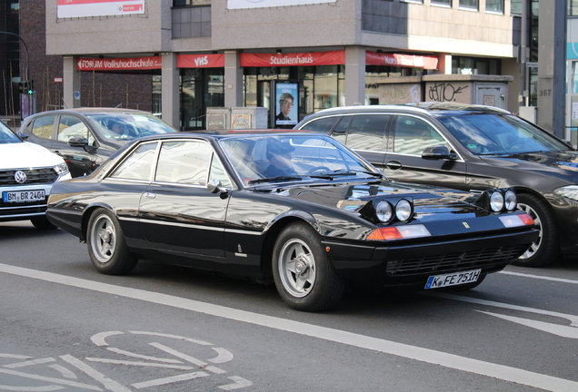 Ferrari 365 GT4 2+2