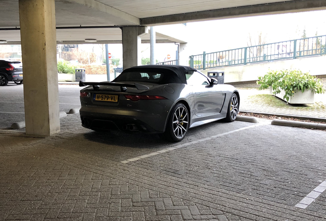 Jaguar F-TYPE SVR Convertible