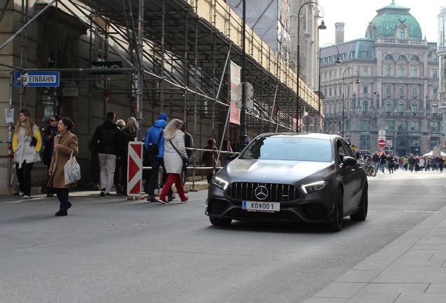 Mercedes-AMG A 45 S W177