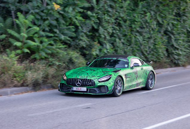 Mercedes-AMG Renntech GT R Pro C190